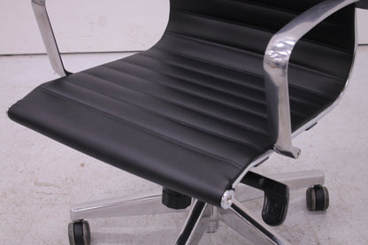 Sitio Deluxe Medium kokoustuoli / työtuoli - Suomen Kalustekeskus