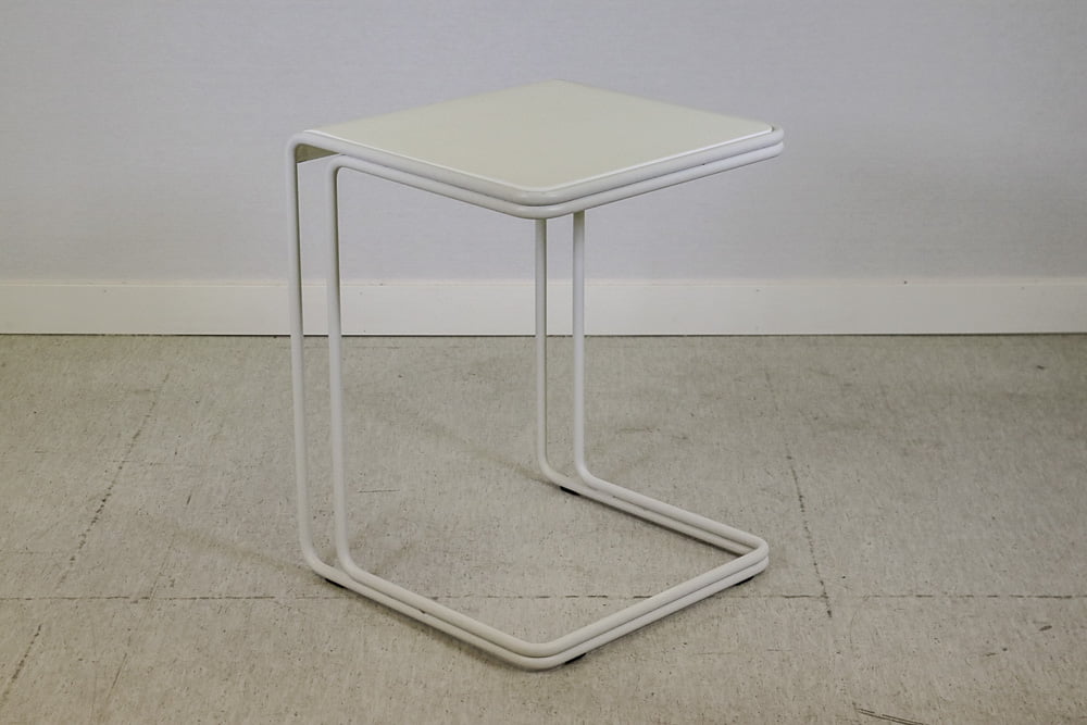 Sivupöytä - Suomen Kalustekeskus