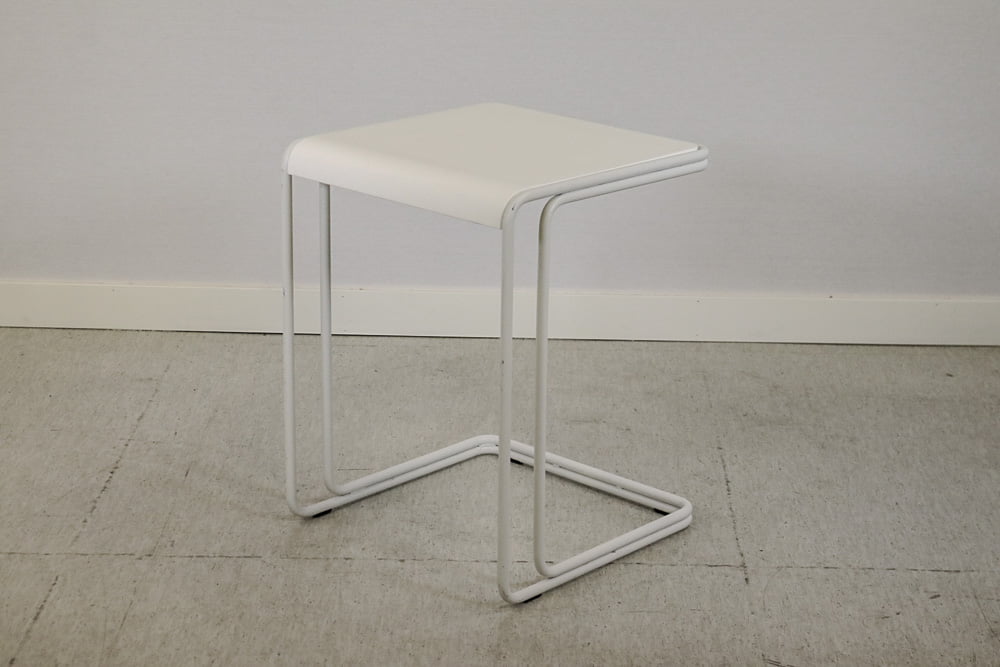 Sivupöytä - Suomen Kalustekeskus