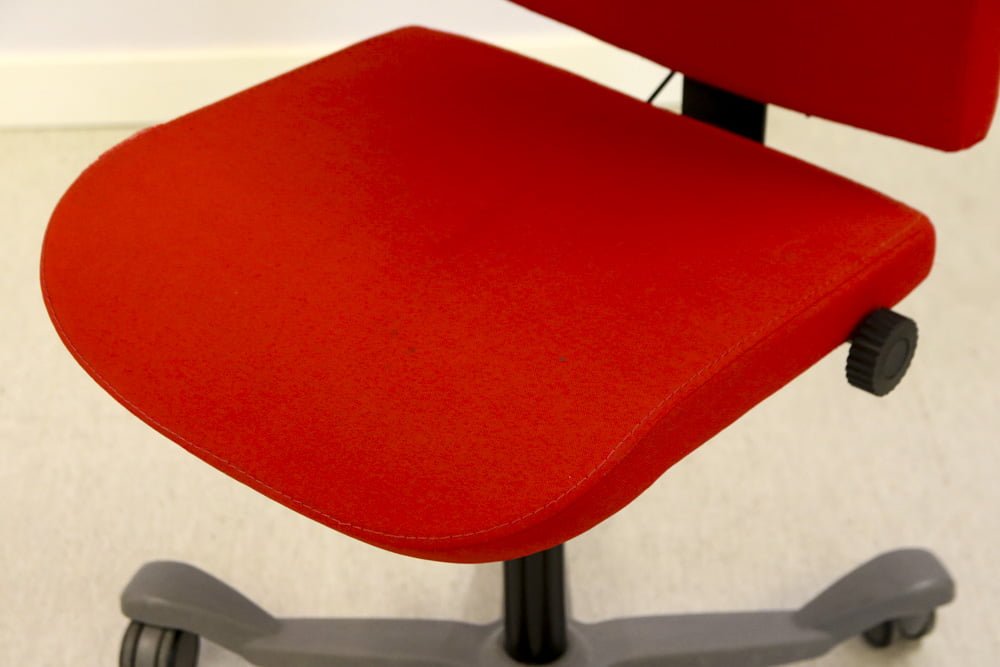 Slim työtuoli - Suomen Kalustekeskus