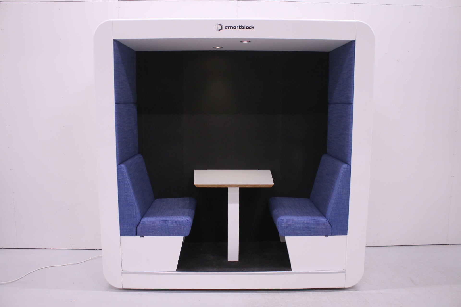 Smartblock MeetTime - hiljainen työskentelytila - Suomen Kalustekeskus
