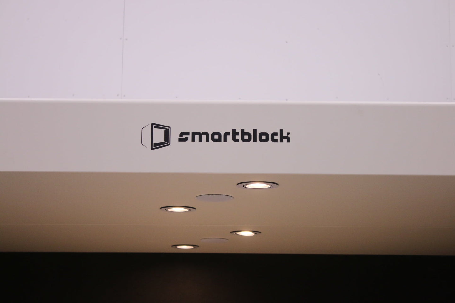 Smartblock MeetTime - Hiljainen työtila neljälle hengelle - Suomen Kalustekeskus