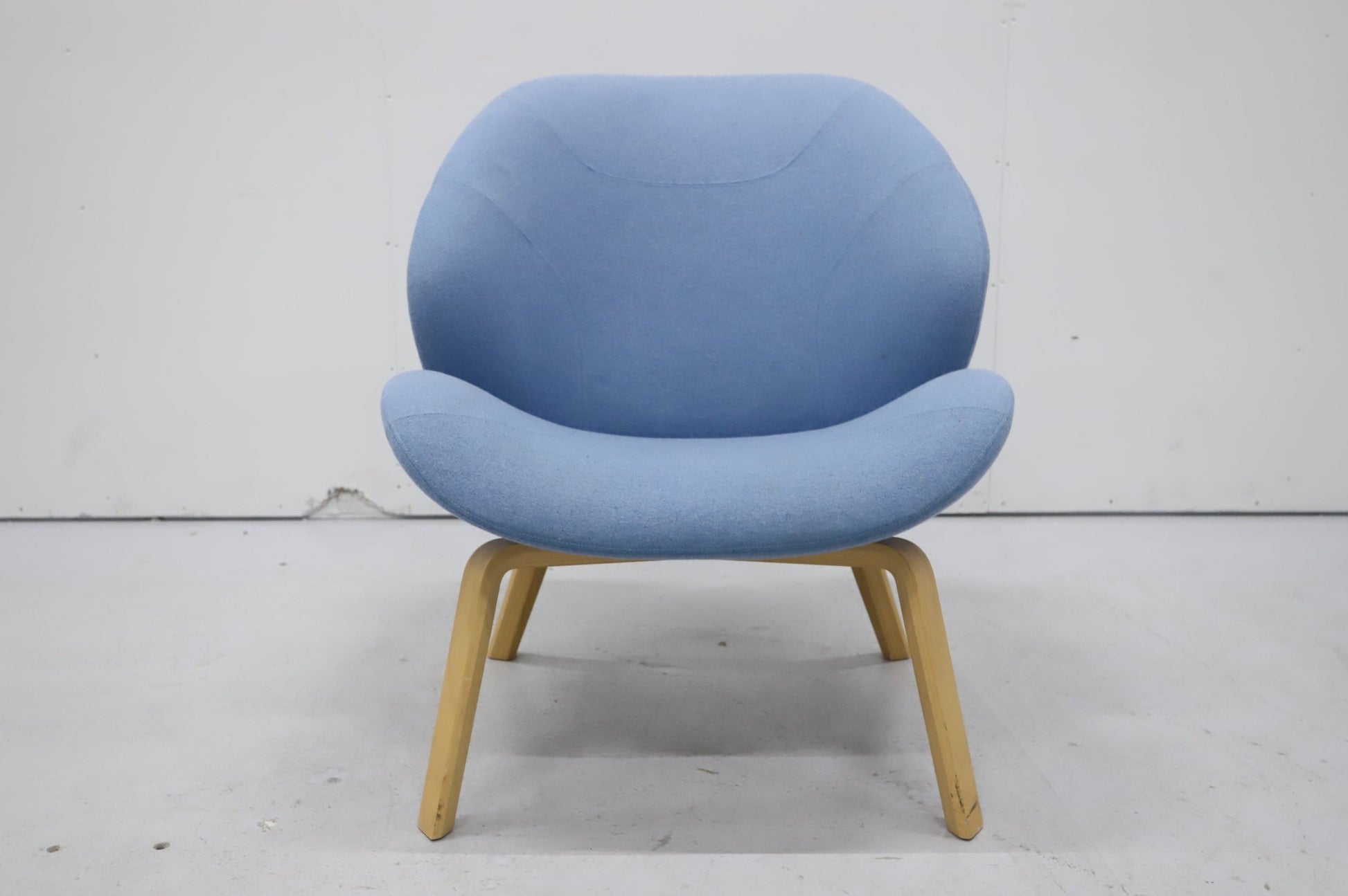 Softline Eden nojatuoli, sininen - Suomen Kalustekeskus