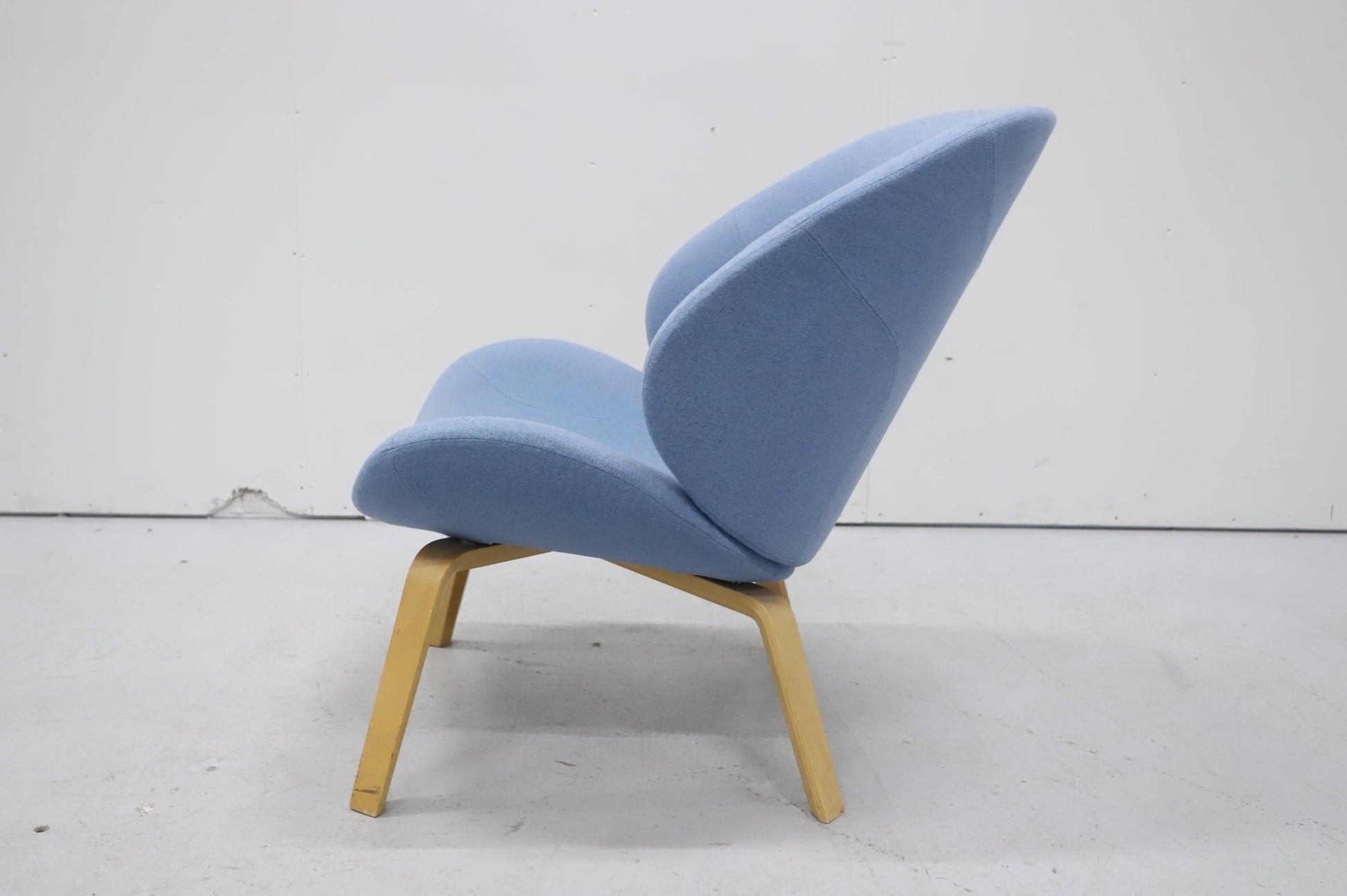 Softline Eden nojatuoli, sininen - Suomen Kalustekeskus