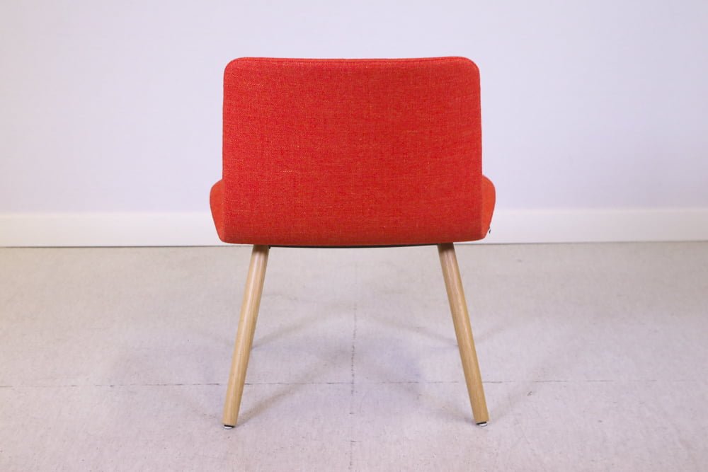 Sola nojatuoli - Suomen Kalustekeskus