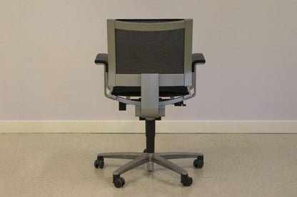 SolisF työtuoli - Suomen Kalustekeskus