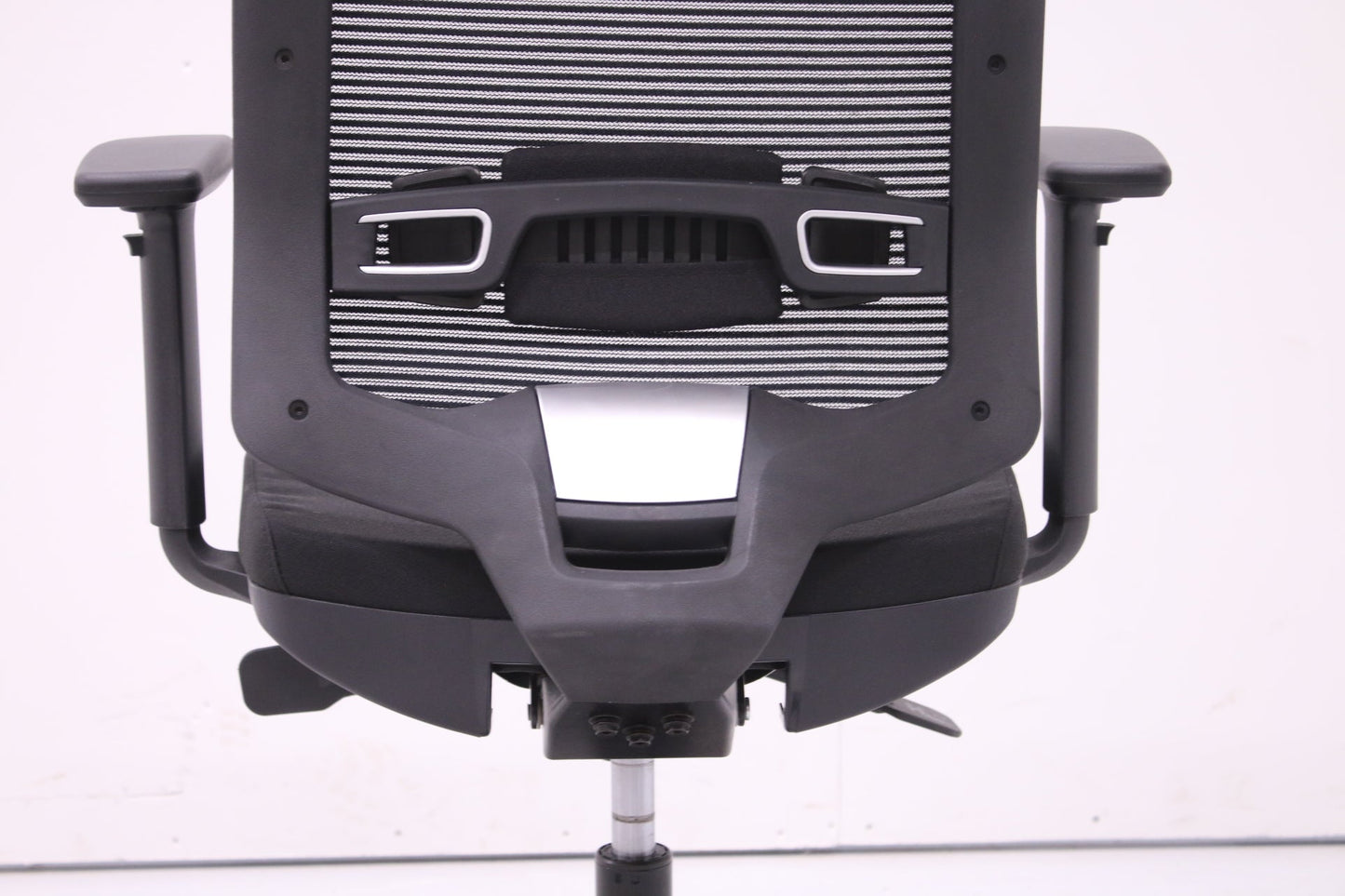 STANLEY työtuoli niskatuella - Suomen Kalustekeskus