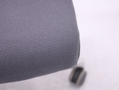 Steelcase Think työtuoli, harmaa - Suomen Kalustekeskus