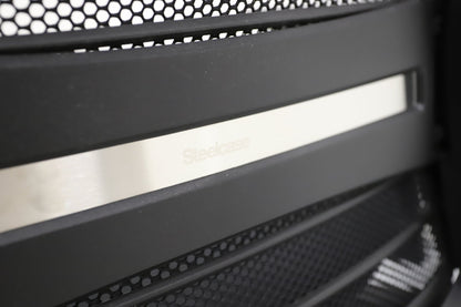 Steelcase Think työtuoli niskatuella, musta - Suomen Kalustekeskus