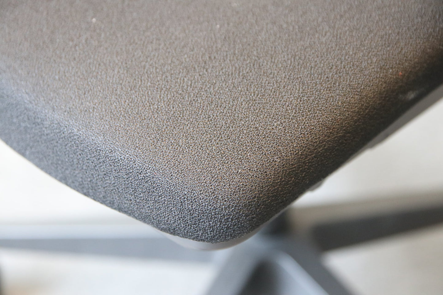 Steelcase työtuoli musta - Suomen Kalustekeskus