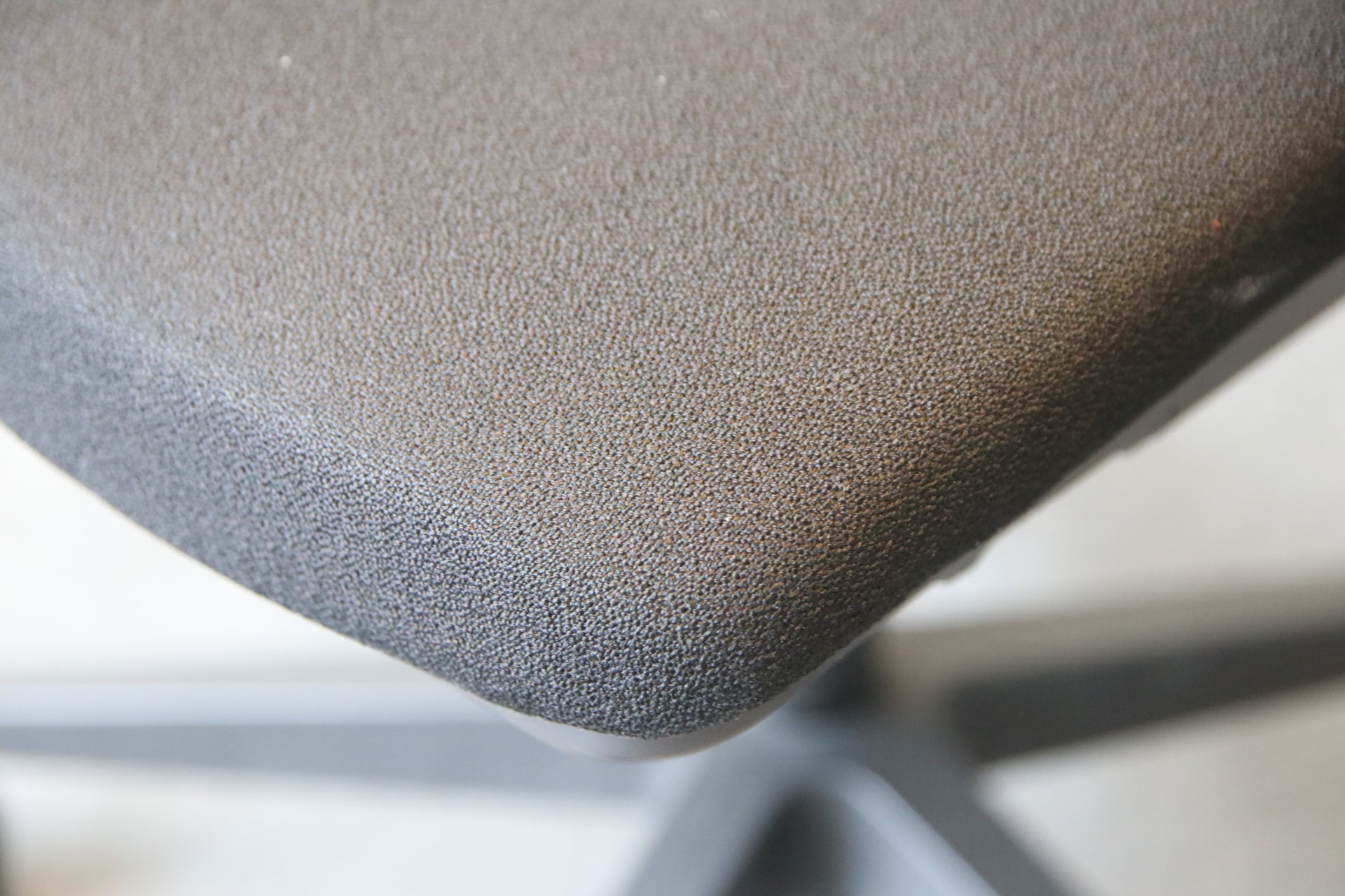 Steelcase työtuoli musta - Suomen Kalustekeskus