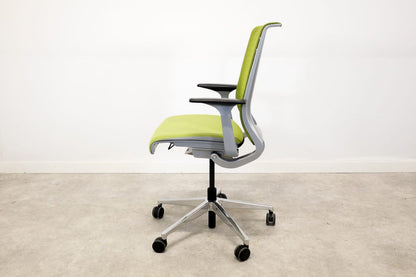 Think työtuoli - Suomen Kalustekeskus