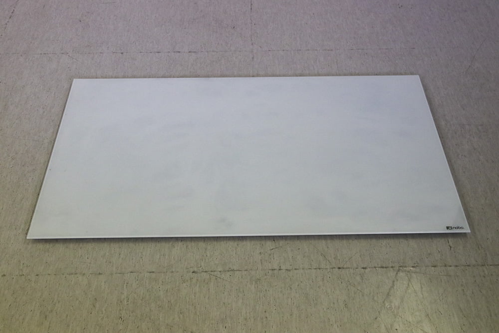 Tussitaulu 71x127cm - Suomen Kalustekeskus