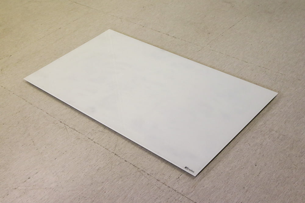 Tussitaulu 71x127cm - Suomen Kalustekeskus