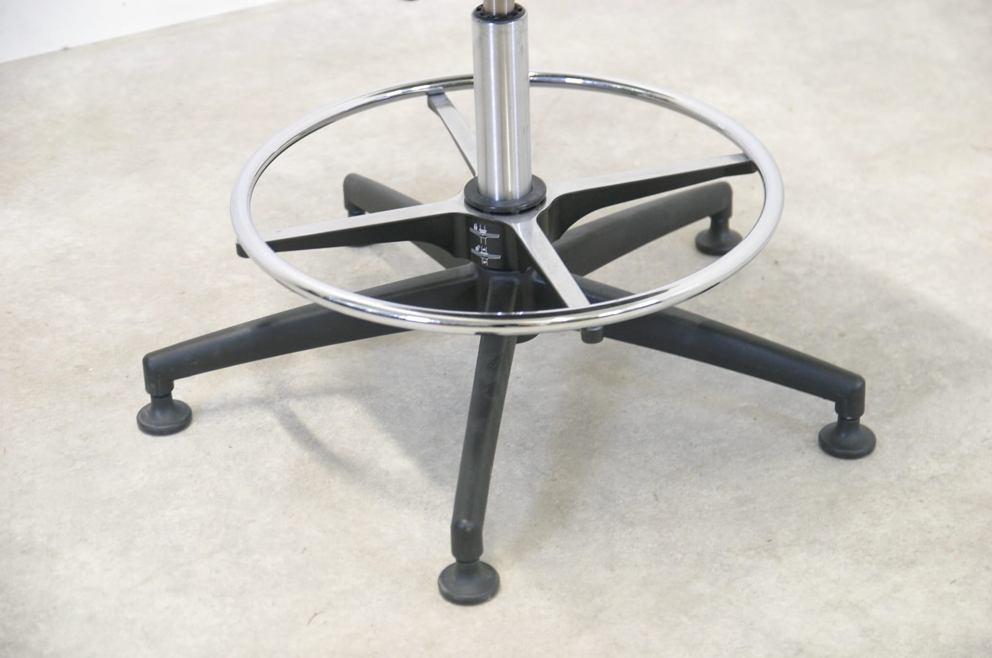 Työtuoli - Suomen Kalustekeskus