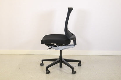 Työtuoli - Suomen Kalustekeskus