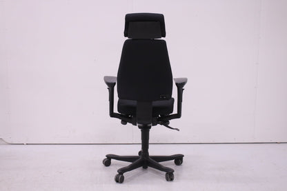 Uudelleenverhoiltu musta Kinnarps 6000 niskatuella, lyhyt selkä - Suomen Kalustekeskus