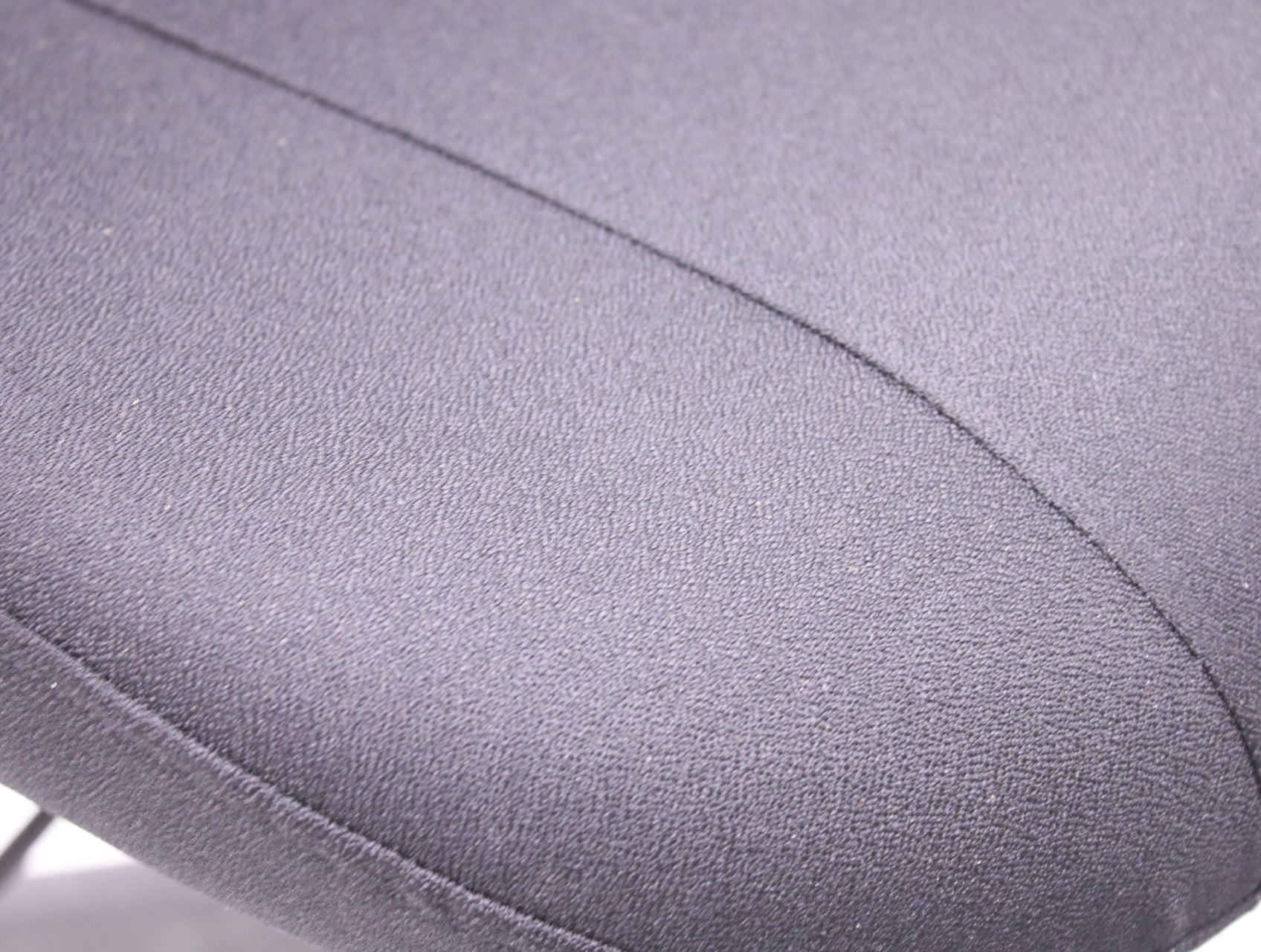 Uudelleenverhoitu Isku Step + työtuoli niskatuella - Suomen Kalustekeskus