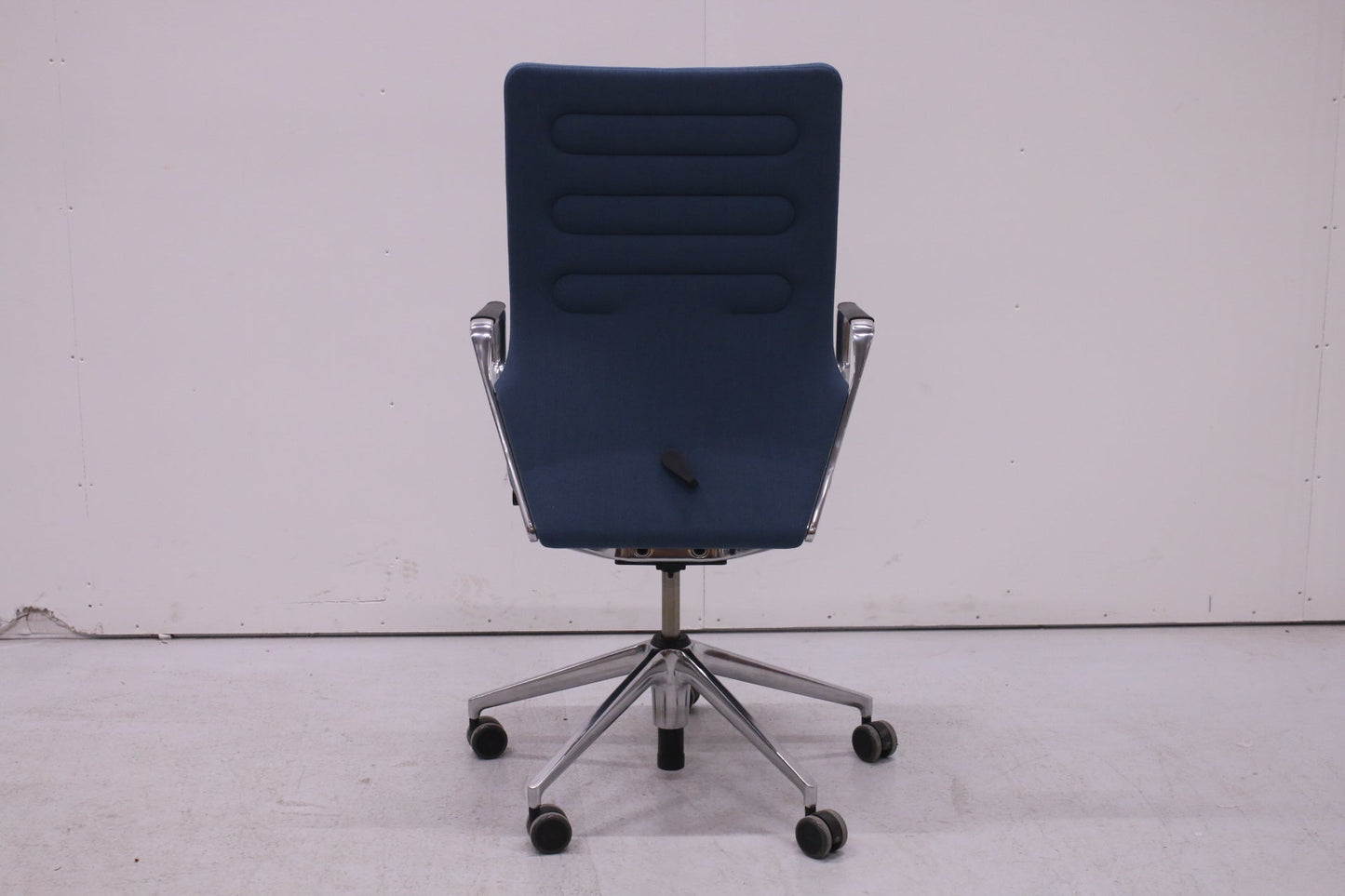 Vitra AC 5 Work - Designer - työtuoli - Suomen Kalustekeskus