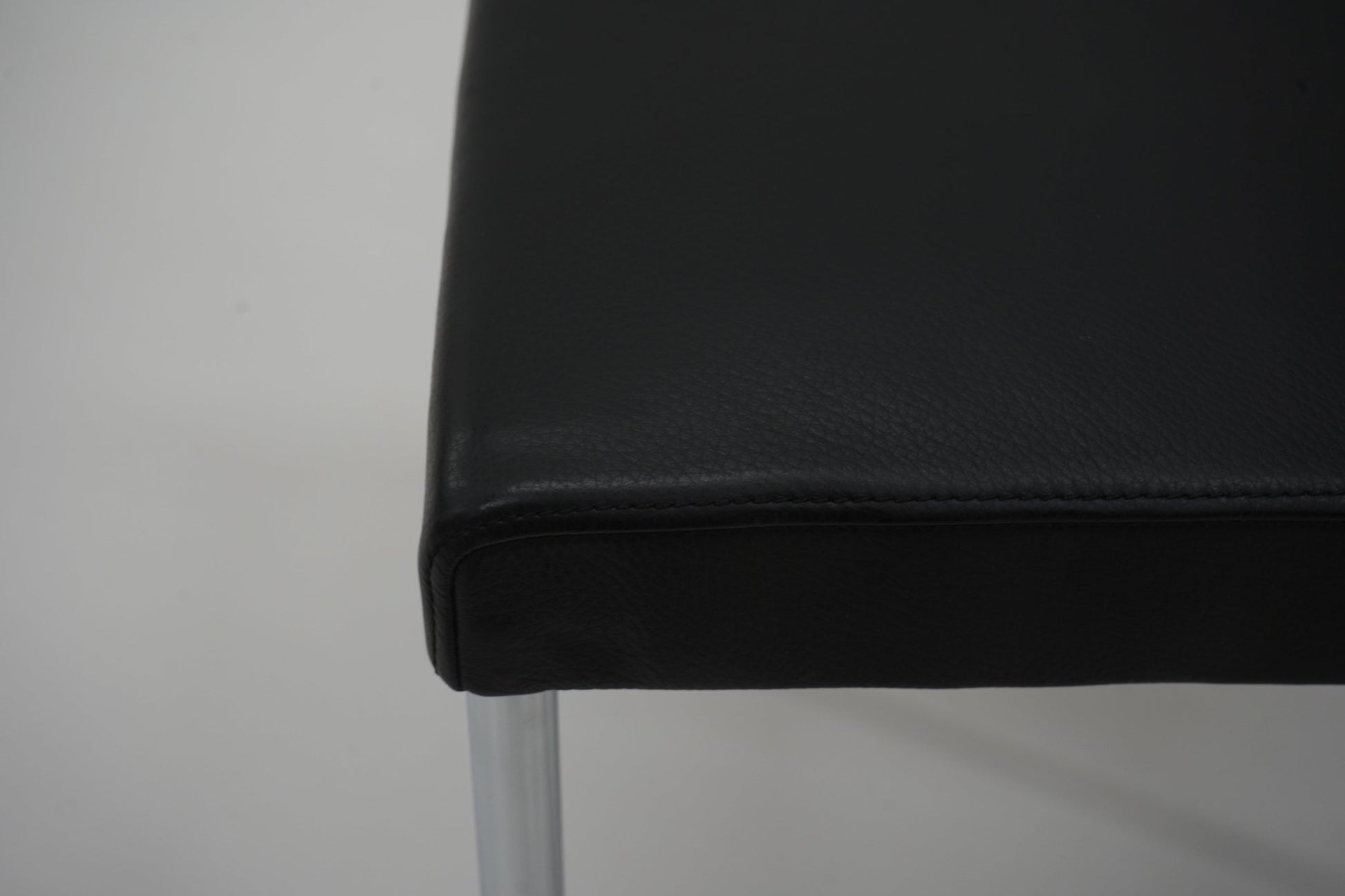 Walter Knoll Jason Lite 1900 design - tuoli / musta nahka - Suomen Kalustekeskus