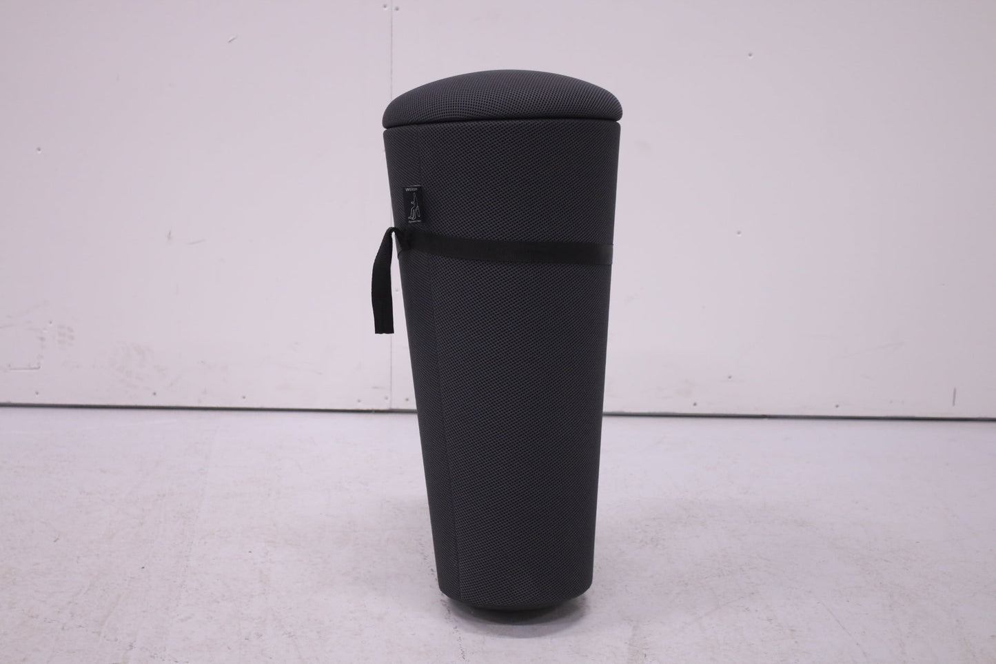 Wilkhan Stand - Up jakkara, musta - Suomen Kalustekeskus