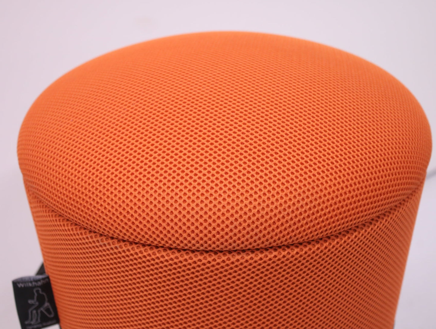 Wilkhan Stand - Up jakkara, oranssi - Suomen Kalustekeskus