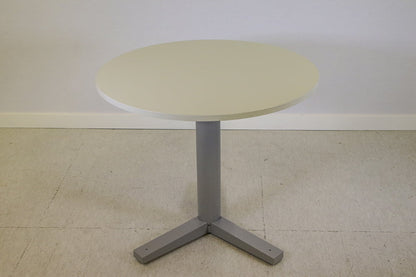 Yleispöytä - Suomen Kalustekeskus