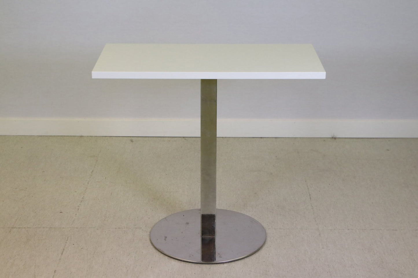 Yleispöytä - Suomen Kalustekeskus