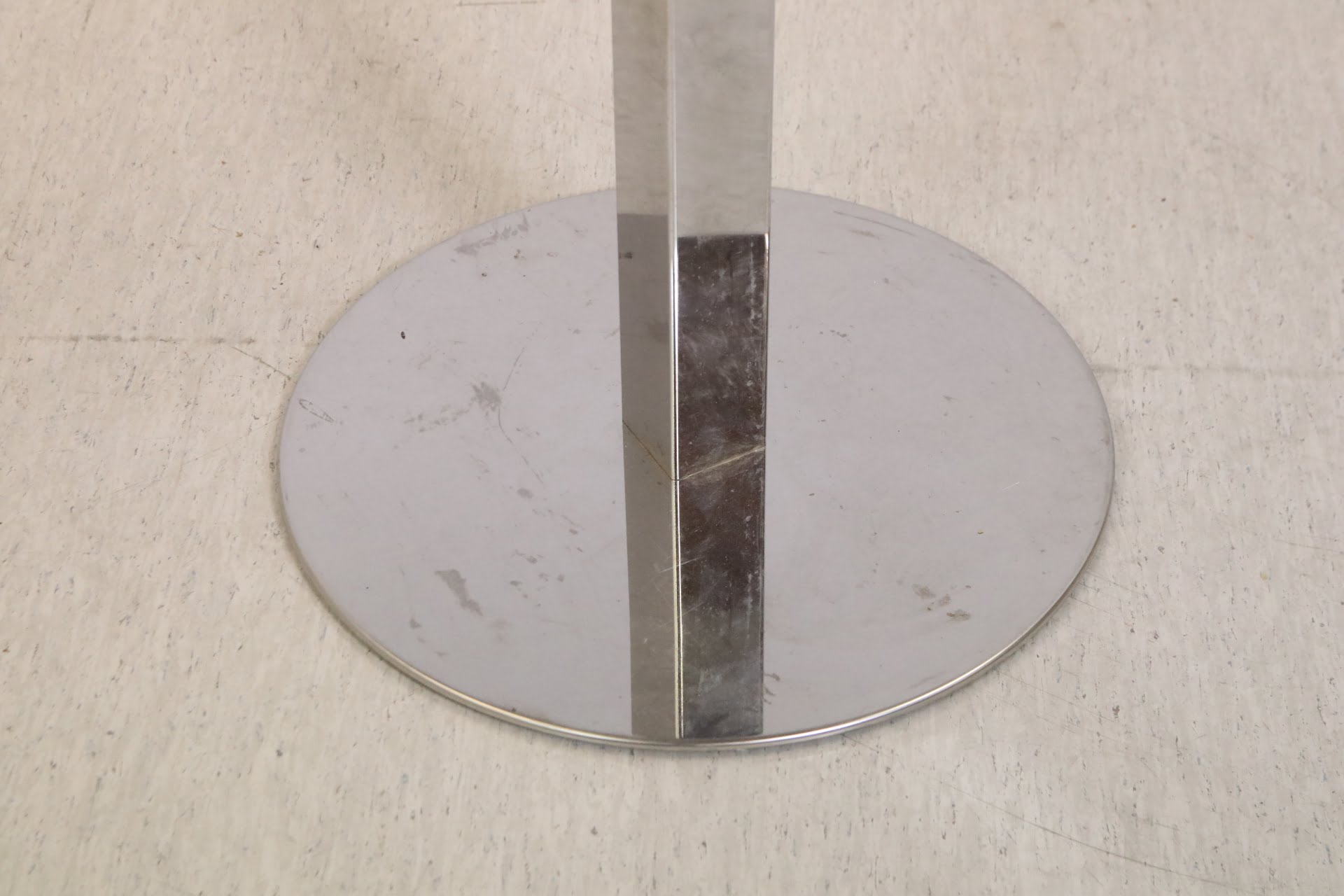 Yleispöytä - Suomen Kalustekeskus