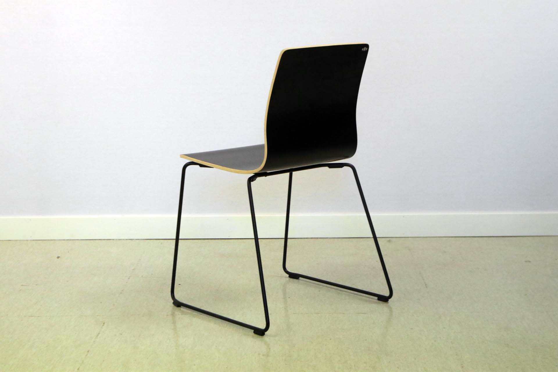 Yleistuoli - Suomen Kalustekeskus