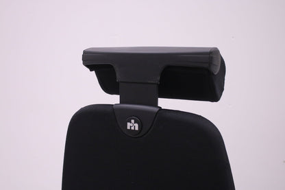 Ympäriverhoiltu Martela Logic 400 musta, uudelleenverhoiltu - Suomen Kalustekeskus