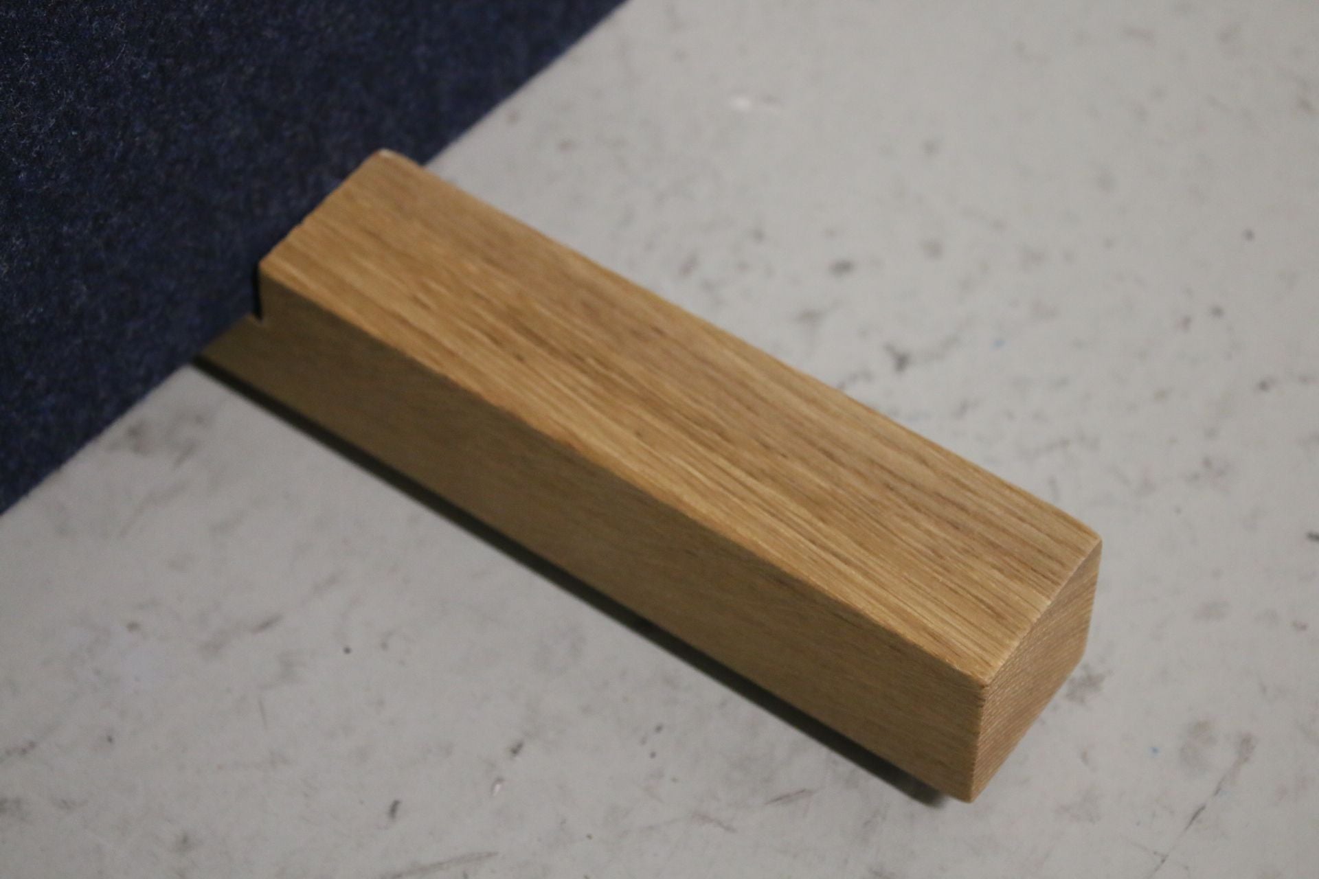 Zilencio Optima Floor - akustoiva lattiaseinäke / sermi 164*130 - Suomen Kalustekeskus